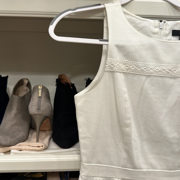 Jcrew dress white cotton - size 2 - EUC - worn once 🤍 - Picture 4 of 9